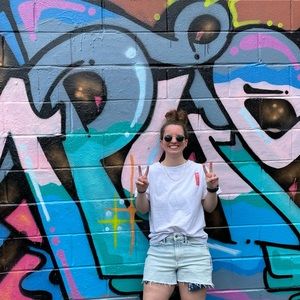 Meet your Posher, Molly